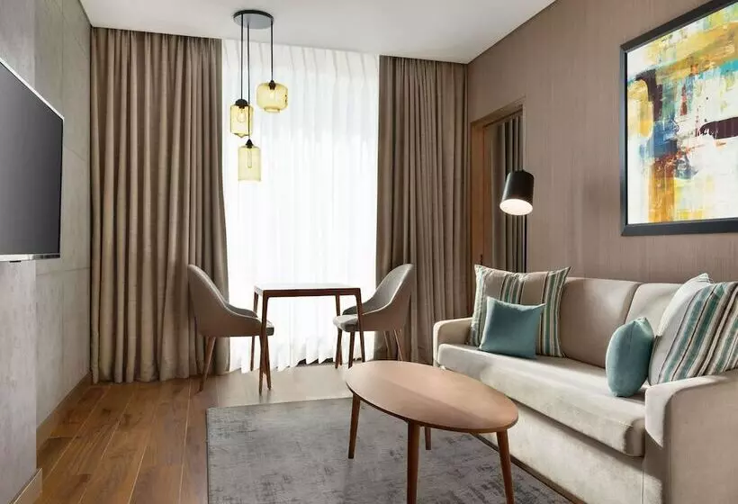 ホテル Mercure Dubai Gold District