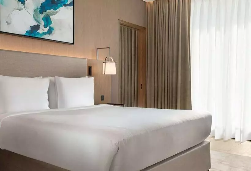 ホテル Mercure Dubai Gold District