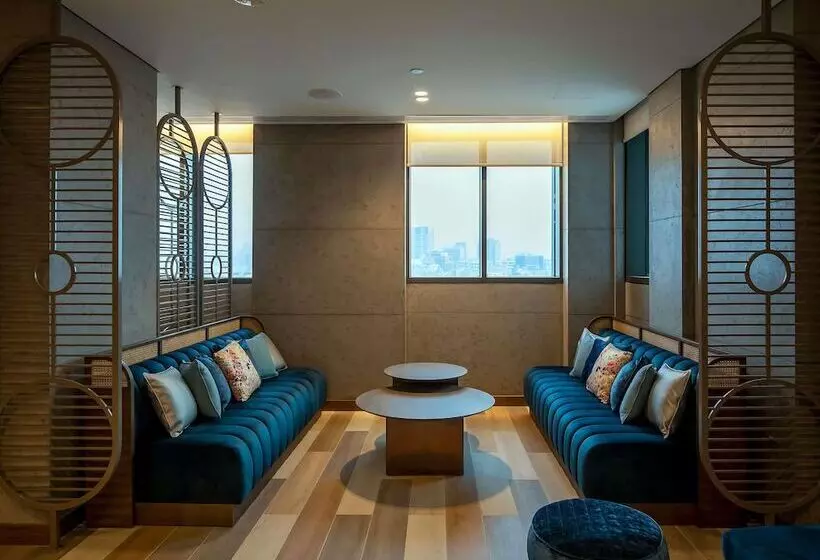ホテル Mercure Dubai Gold District