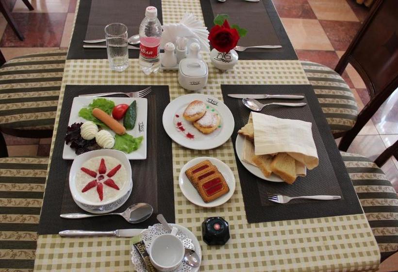 בית מלון כפרי Algrado