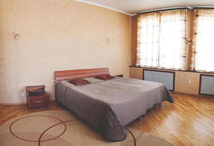 בית מלון כפרי Algrado