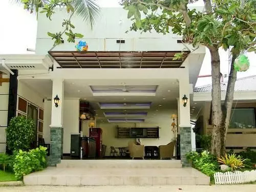 Hotel Bluefins Resort