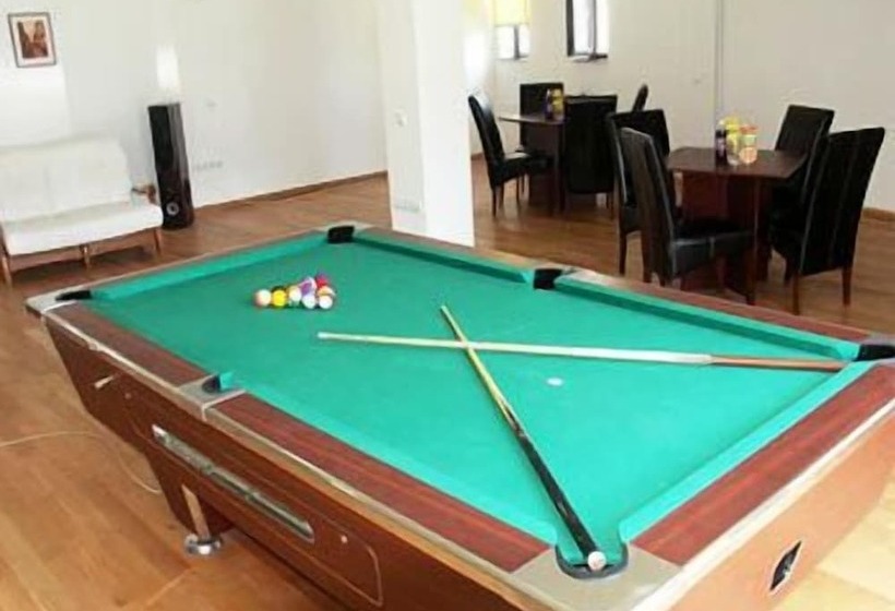 בית מלון כפרי Bran Belvedere International