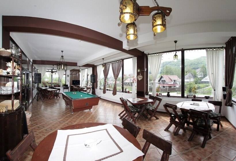 בית מלון כפרי Bran Belvedere International