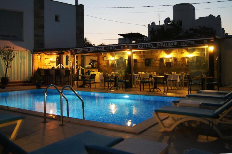 בית מלון כפרי Cotton