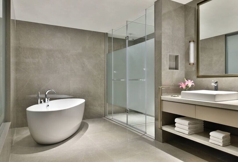 בית מלון כפרי Courtyard By Marriott Bhopal