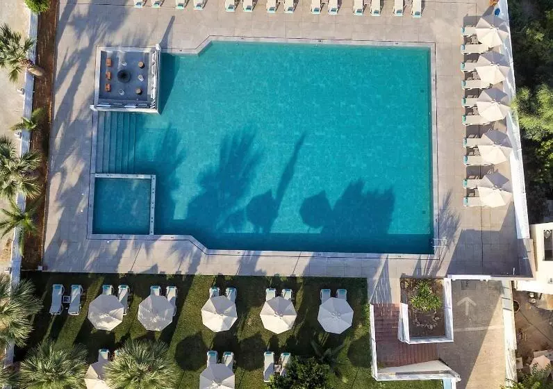 هتل Dore Boutique