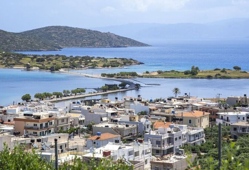 酒店 Elounda Heights