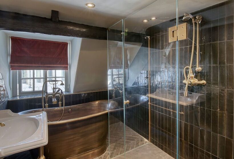 Hotel Guy Fawkes Inn