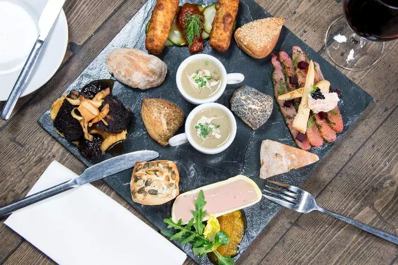 Отель Guy Fawkes Inn