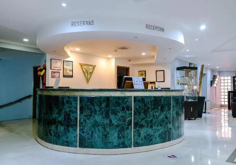 酒店 Internacional La Triada