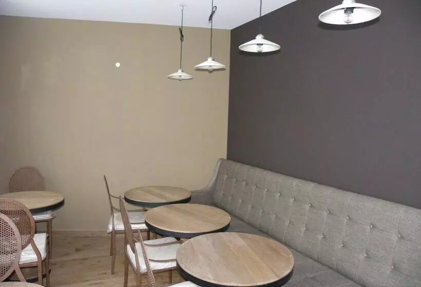 בית מלון כפרי Les Terres Blanches