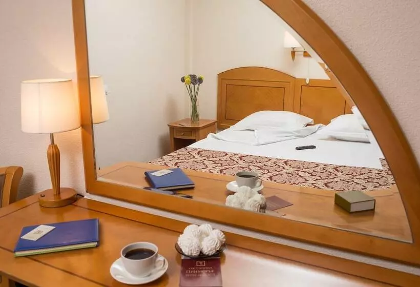 Hotel Primorye