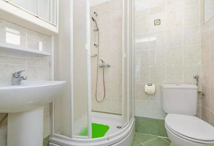 בית מלון כפרי Sunny House Free Parking