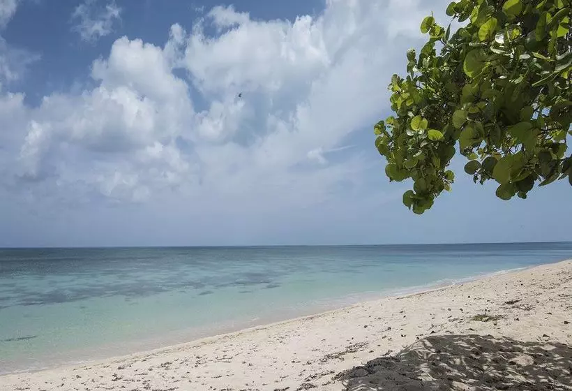 Hotelli Villa Cabo De San Antonio