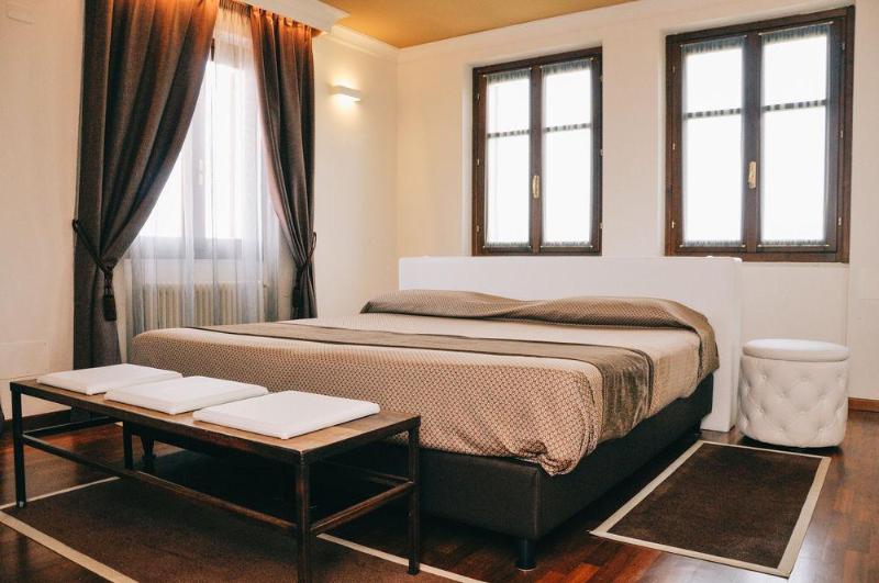 Palazzo Della Scala Spa Hotel Suites & Apartments