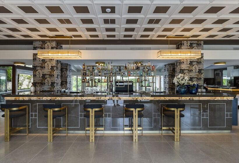 Palazzo Della Scala Spa Hotel Suites & Apartments