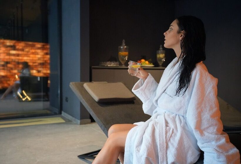 Palazzo Della Scala Spa Hotel Suites & Apartments