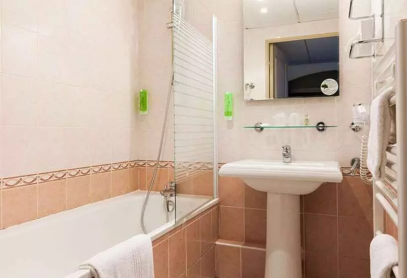 Quality Suites Maisonslaffitte Paris Ouest