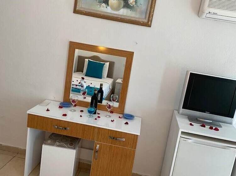 Yunus Hotel Oludeniz