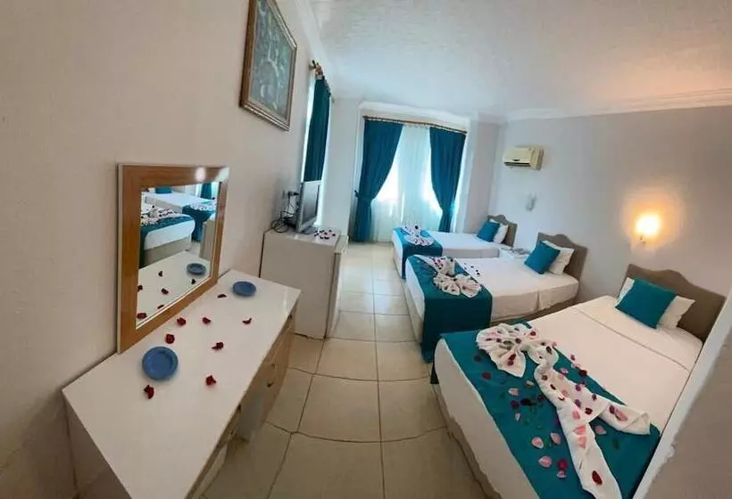 Yunus Hotel Oludeniz