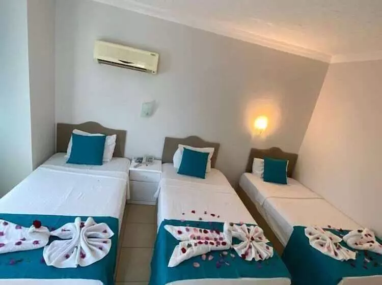 Yunus Hotel Oludeniz