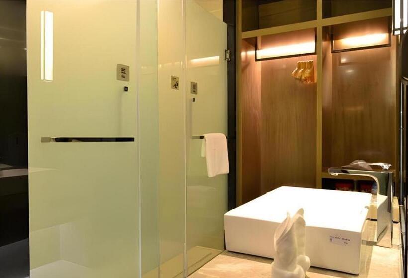 Echarm Hotel Jinan Railway Station Daming Lake