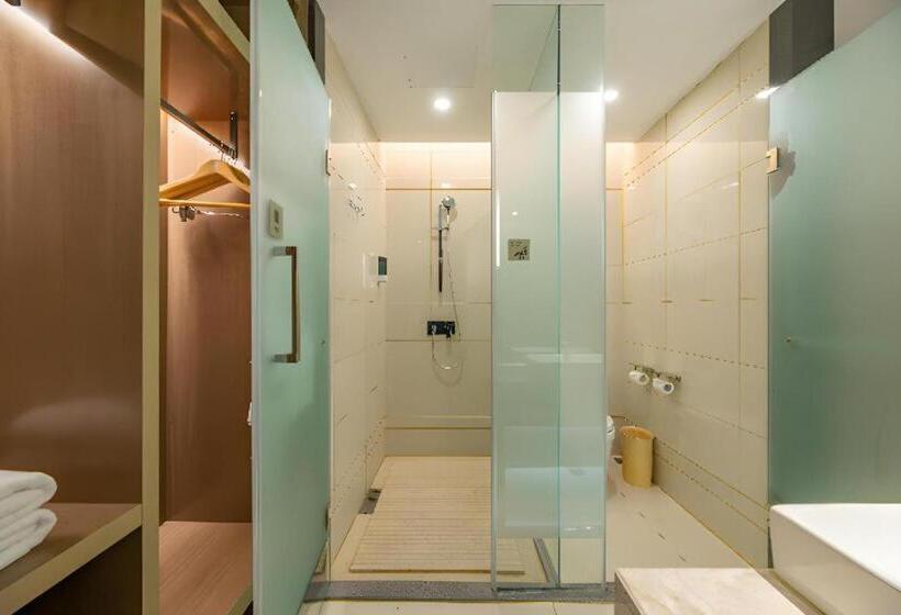 Echarm Hotel Jinan Railway Station Daming Lake