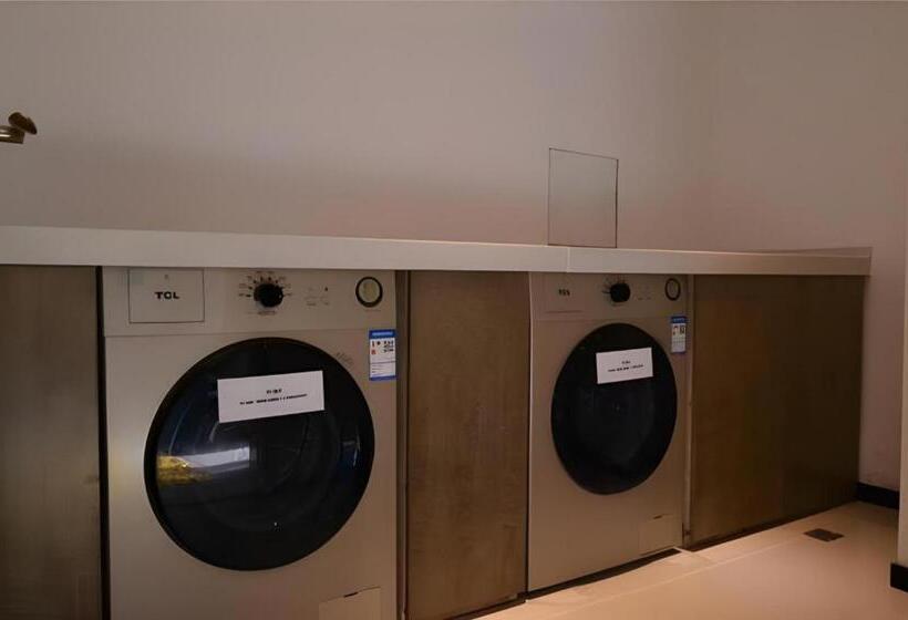 Echarm Hotel Jinan Railway Station Daming Lake