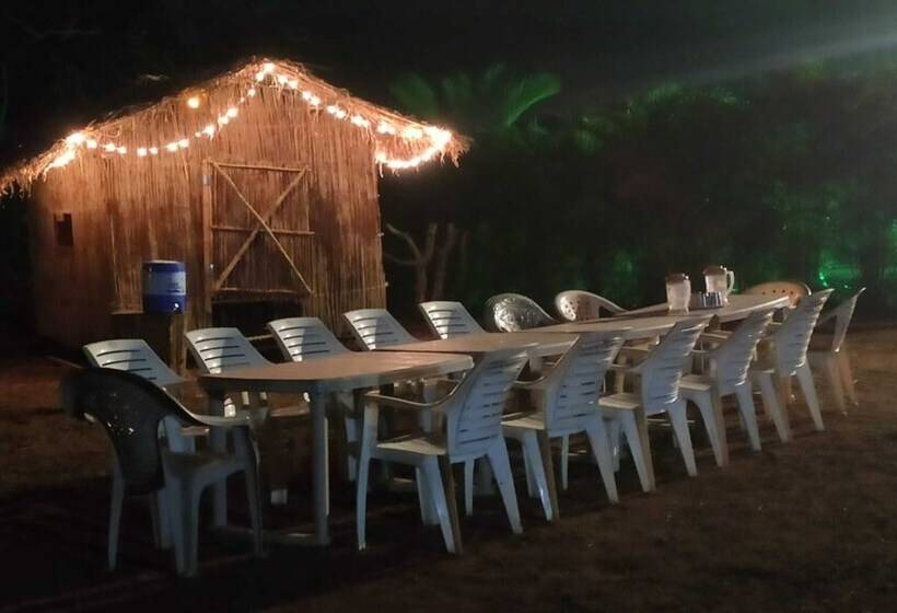 Hotelli Campistaan Kolad