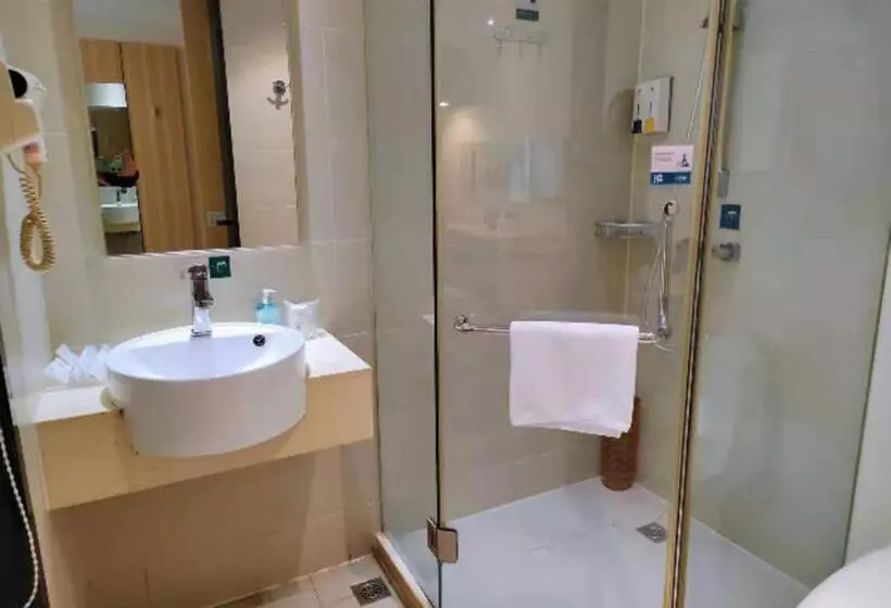 Hotelli City Comfort Inn Suizhou Lieshan Avenue