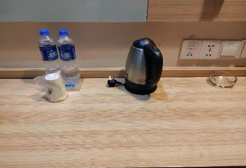 Hotelli City Comfort Inn Suizhou Lieshan Avenue