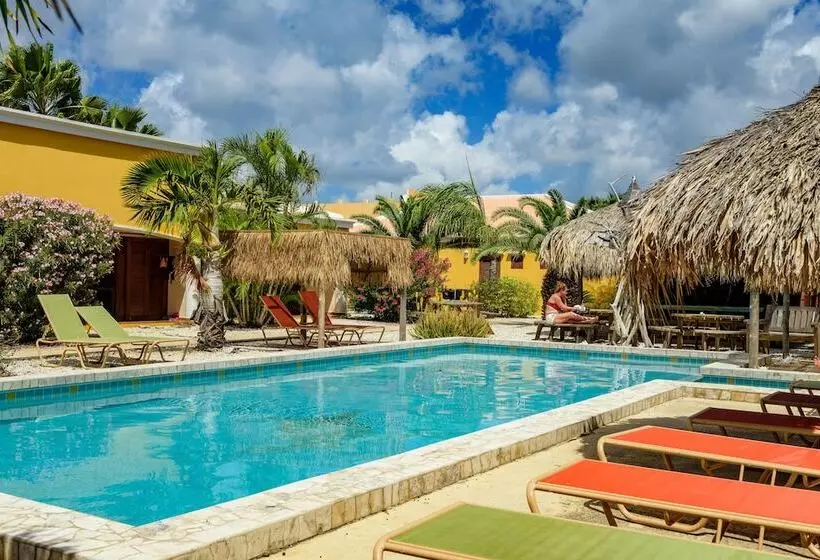 هتل Djambo Apartments   Adults Only