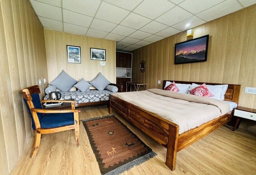 호텔 Himalayan High, Auli, By Himalayan Eco Lodges