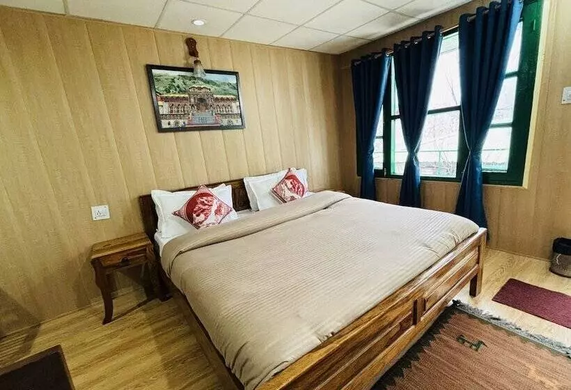 Hotelli Himalayan High, Auli, By Himalayan Eco Lodges