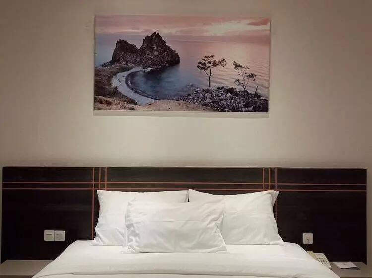 Hotelli Paradise By Calia Tarakan