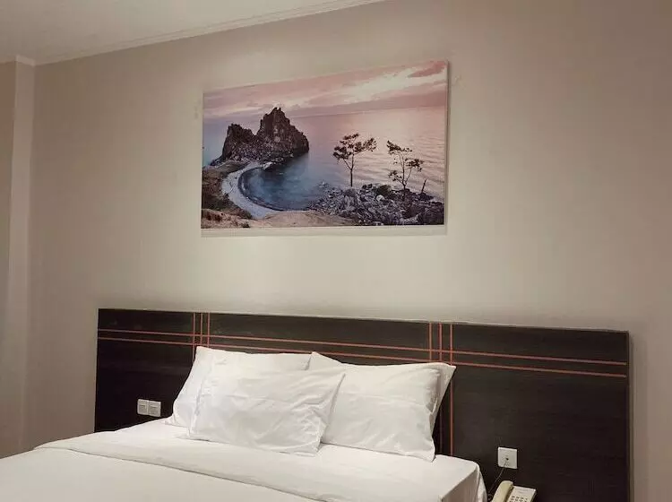 Hotelli Paradise By Calia Tarakan