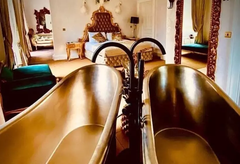 Hotelli Rainhill Hall