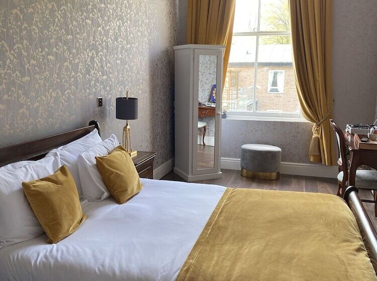 酒店 Rainhill Hall