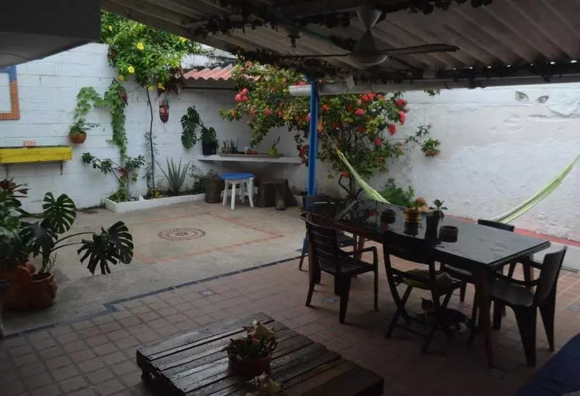پانسیون Casa Aluna Hostel