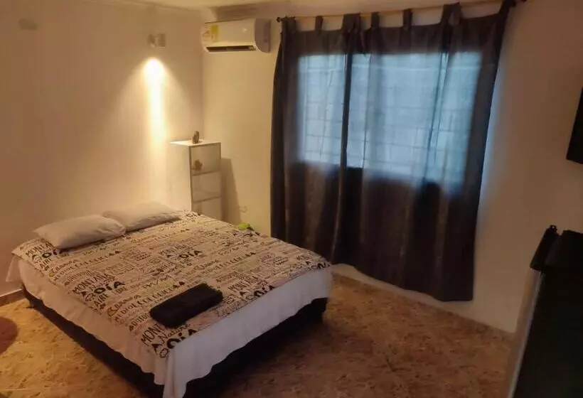 پانسیون Casa Aluna Hostel