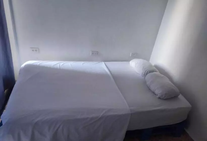پانسیون Casa Aluna Hostel