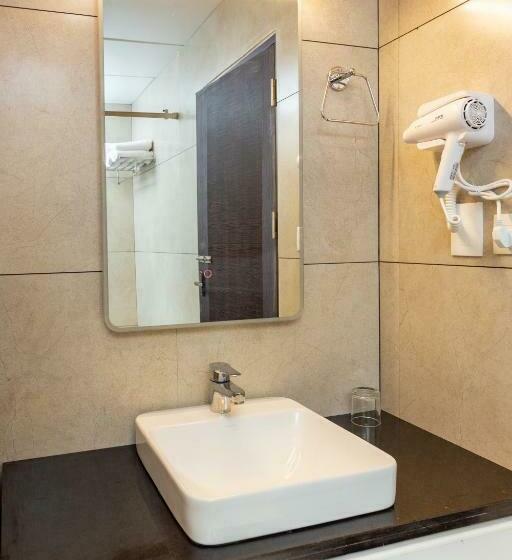 ホテル Cloud Castle Resort And Spa Munnar