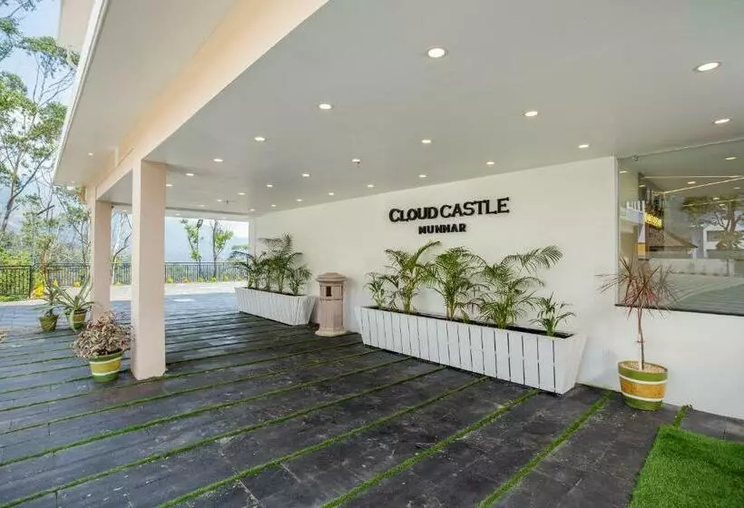 Hotelli Cloud Castle Resort And Spa Munnar
