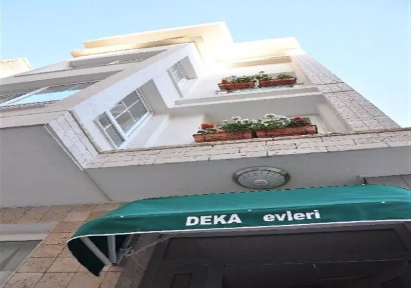 ホテル Deka Evleri