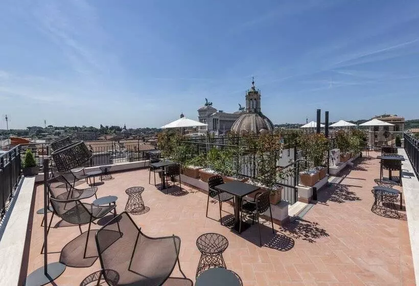هتل H10 Palazzo Galla