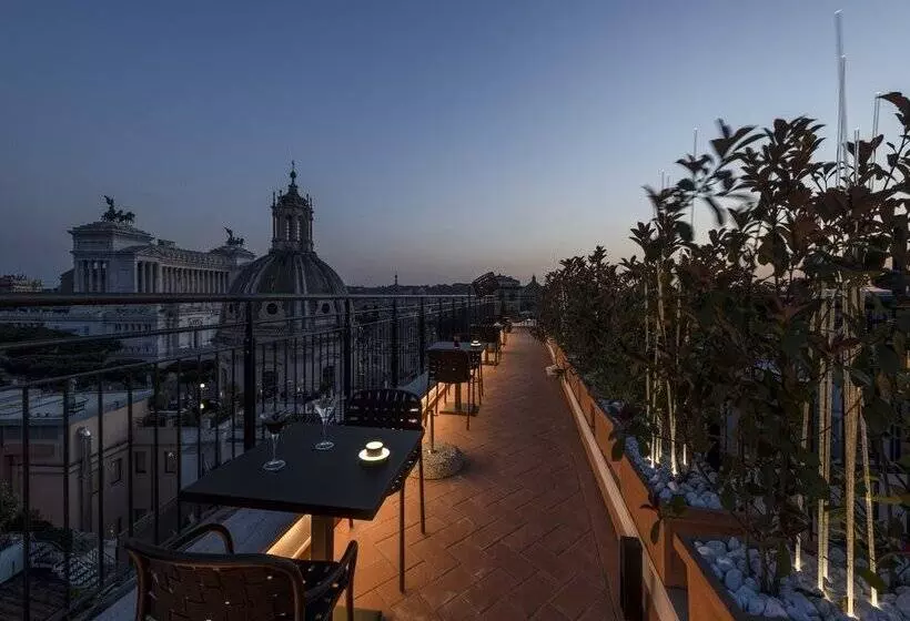 هتل H10 Palazzo Galla