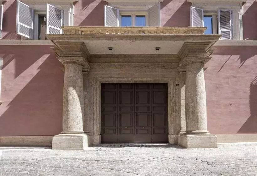 هتل H10 Palazzo Galla