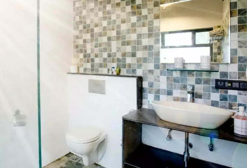 Hotelli Jenjon Wood County Phansad Alibaug