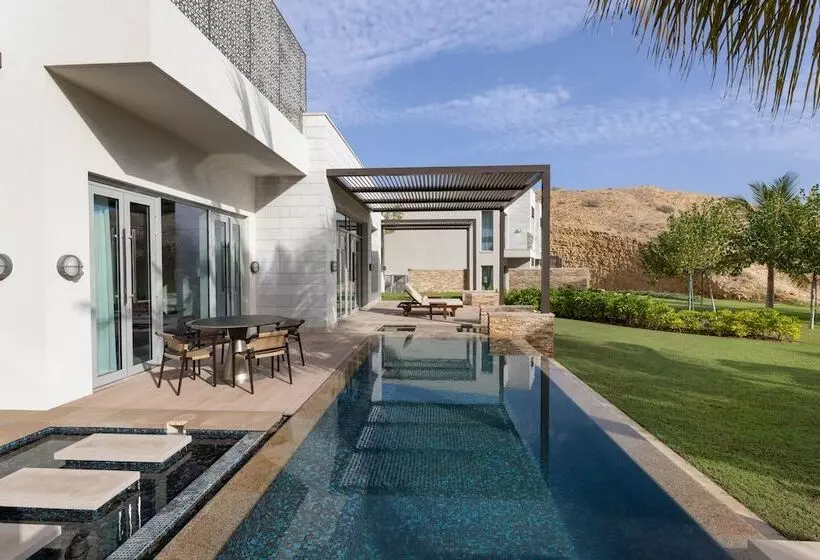 Jumeirah Muscat Bay